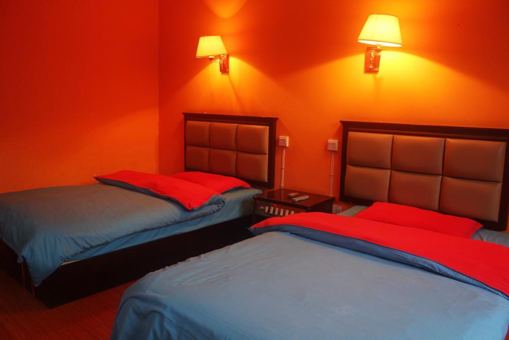 Dengba Hostel Chengdu Branch Exterior photo