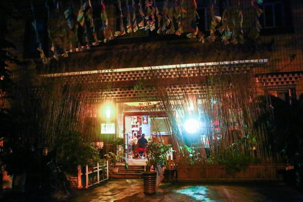 Dengba Hostel Chengdu Branch Exterior photo